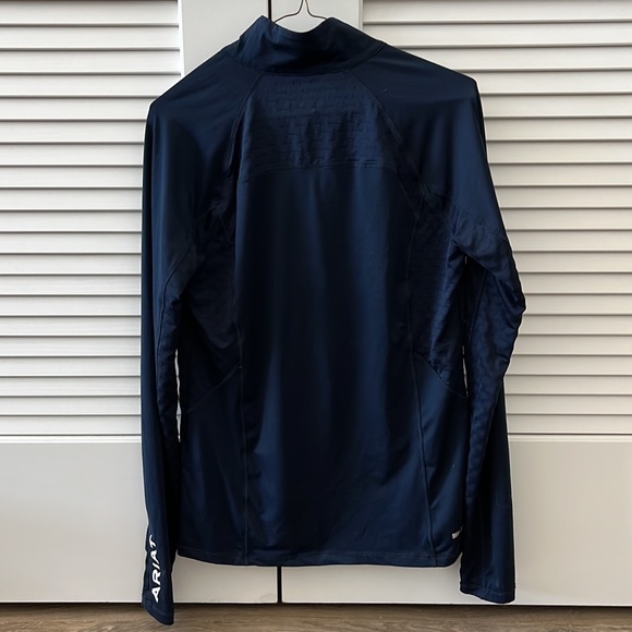 Ariat tek long sleeve quarter zip shirt, size L - Picture 4 of 5